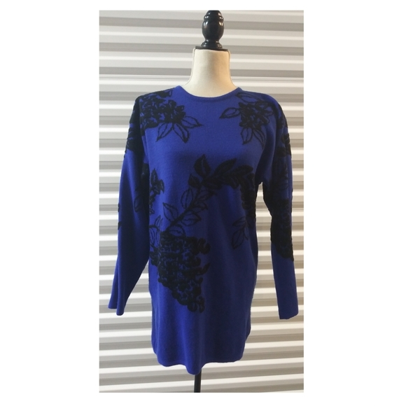 Vintage Nilani Sweater Medium Blue Taiwan 🇹🇼 - Picture 2 of 8
